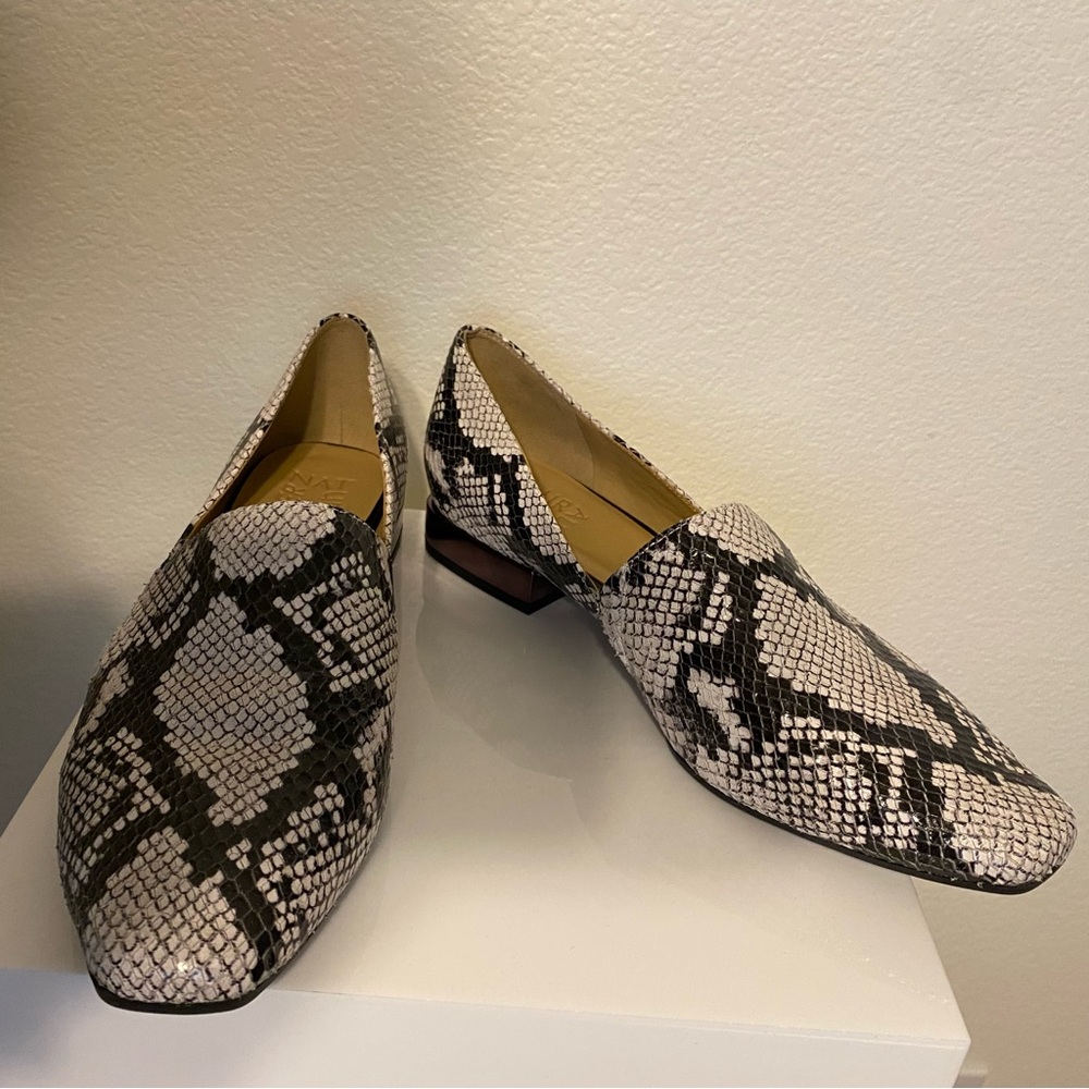 Naturalizer Collette Alabaster Snakeskin Leather Loafer 8.5 EUC - Picture 9 of 10